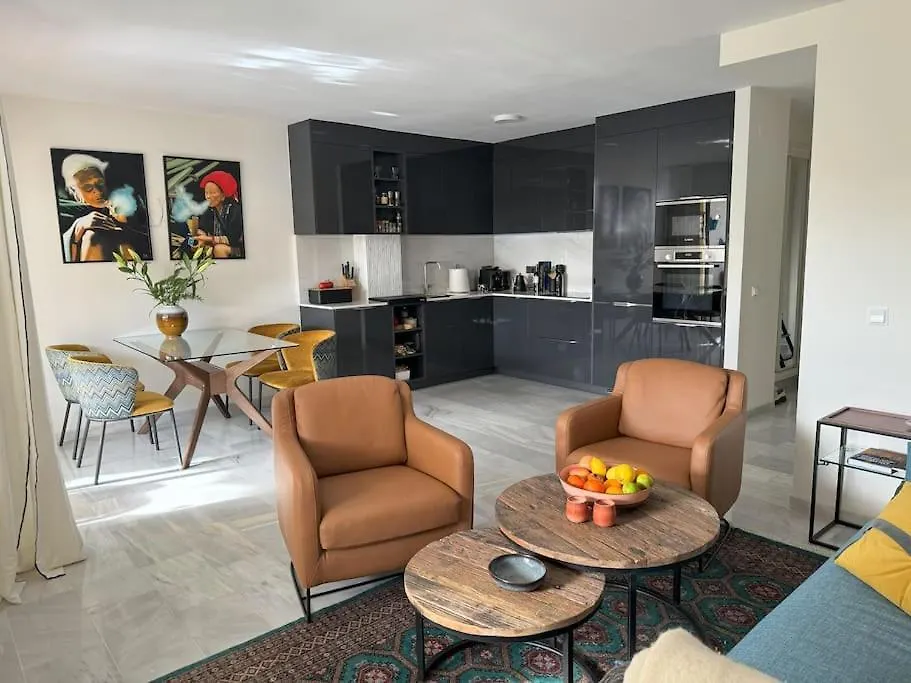 Rooftop Oasis At Ocean Point Calahonda - Just Few Steps Away From The Beach, Restaurants & Shops Apartment Sitio de Calahonda