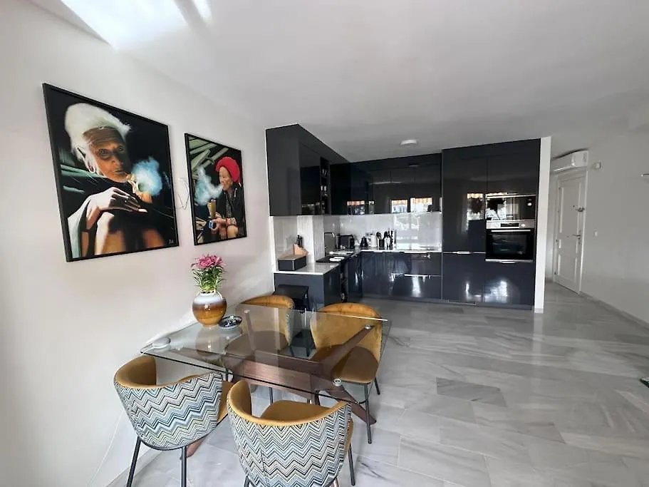 Rooftop Oasis At Ocean Point Calahonda - Just Few Steps Away From The Beach, Restaurants & Shops Apartment Sitio de Calahonda 0*,