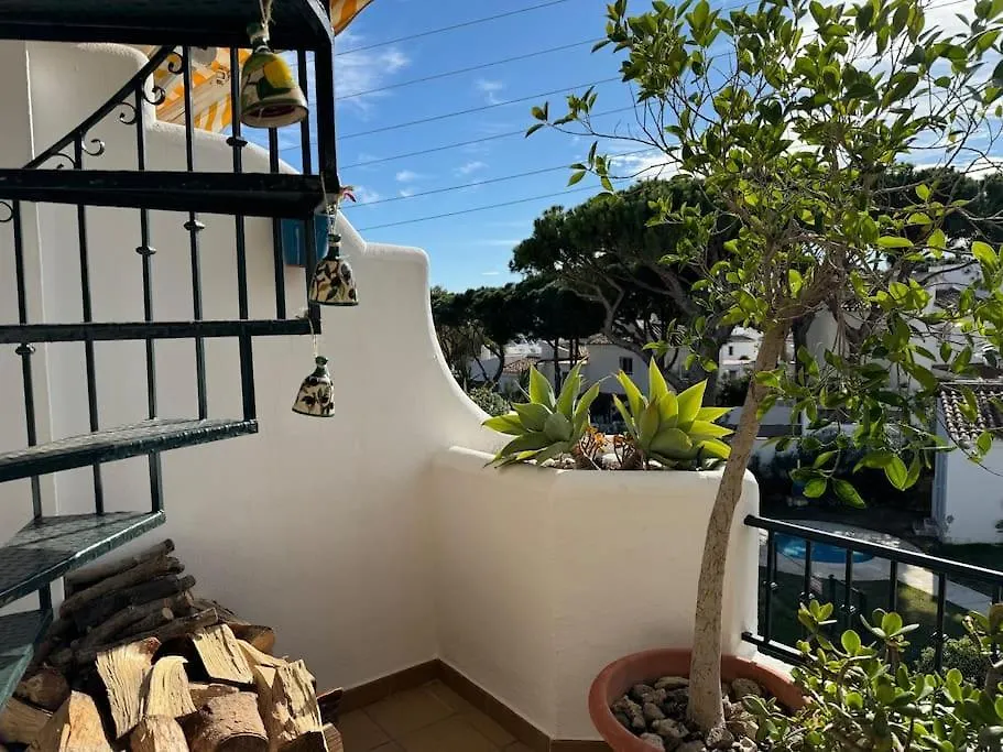Rooftop Oasis At Ocean Point Calahonda - Just Few Steps Away From The Beach, Restaurants & Shops Apartment Sitio de Calahonda