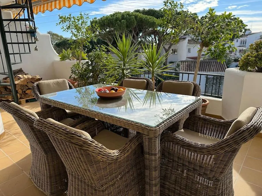 Rooftop Oasis At Ocean Point Calahonda - Just Few Steps Away From The Beach, Restaurants & Shops Apartment Sitio de Calahonda 0*,