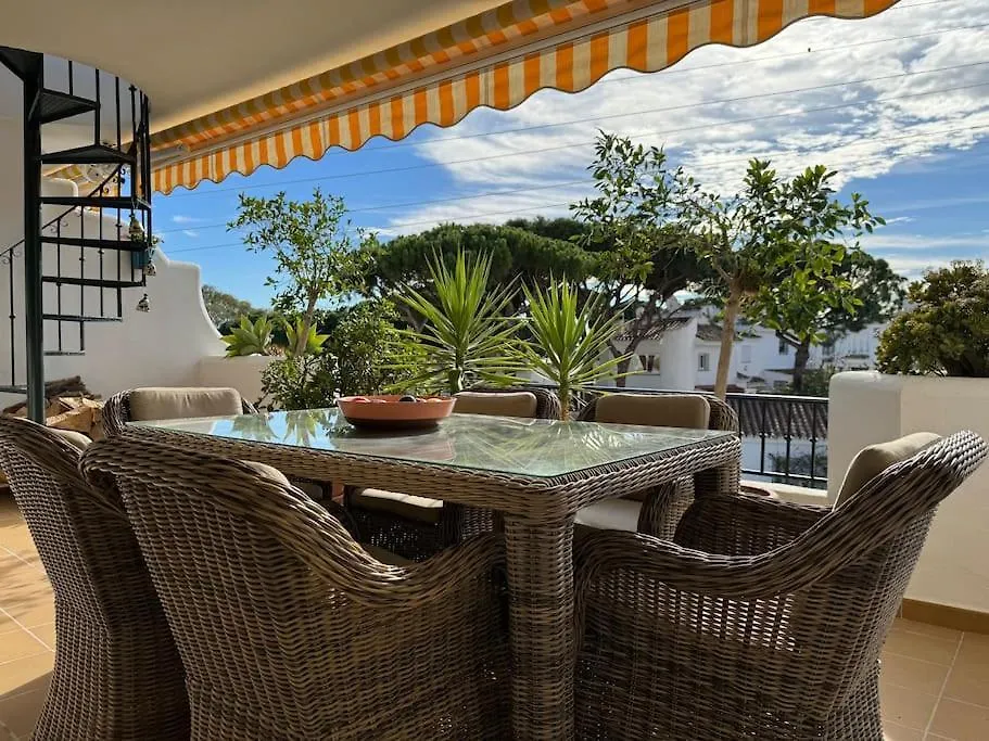 Rooftop Oasis At Ocean Point Calahonda - Just Few Steps Away From The Beach, Restaurants & Shops Apartment Sitio de Calahonda Spain